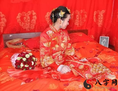 梦见结婚洞房